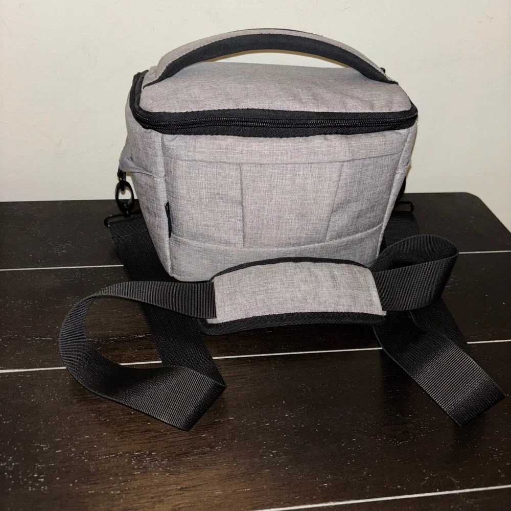 ProMaster Impulse 7244 | Gray Padded Camera Bag w‎ Shoulder Strap and Rain Cover